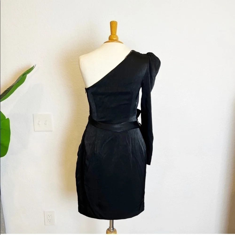 Aidan Mattox One-Shoulder Puff-Sleeve Dress